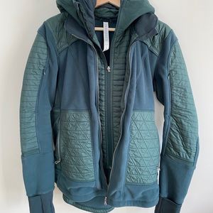 LuluLemon fleece jacket w Nylon - like new!
